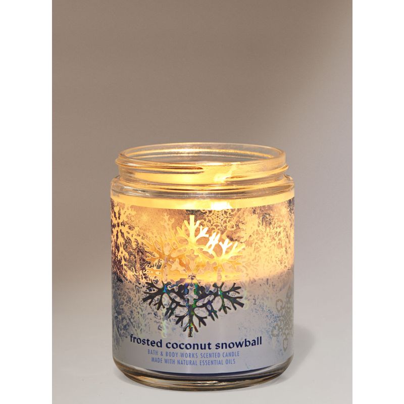 Ароматизована свічка Frosted Coconut Snowball
