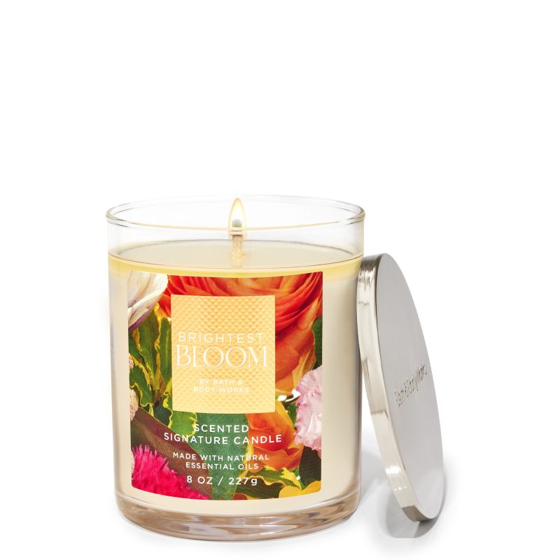 Ароматизована свічка Brightest Bloom Candle