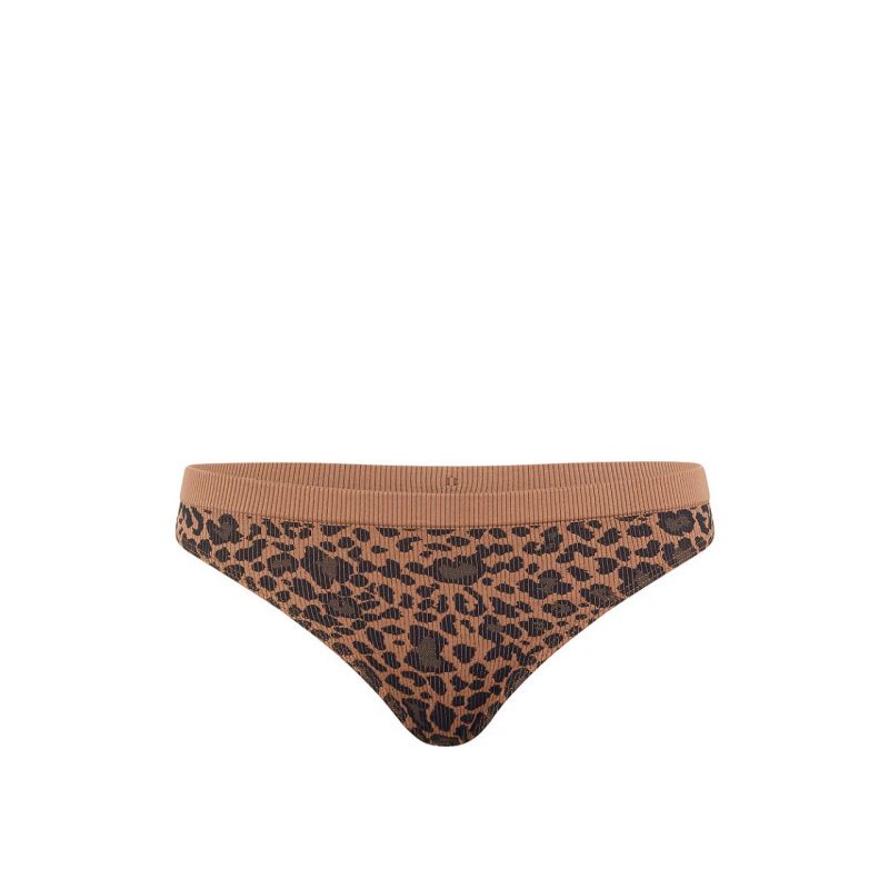 Трусики Seamless Logo Rib Thong Panty Leo